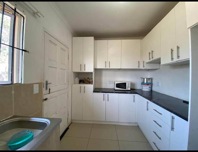 3 BEDROOM PROPERTY TO RENT IN NEWLANDS WEST